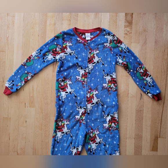 Secret Treasures Christmas One Piece Small/CH (4-6) Footed Pajamas Butt Flap - Picture 10 of 14